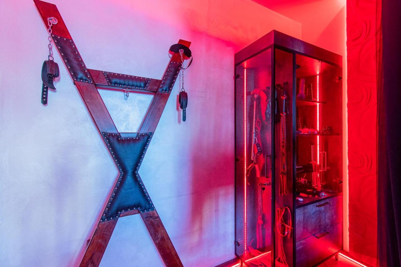 Jacuzzi - Love - Bdsm - Extra Luxury - Ev Chargger - Valentine'S Day - Red Room - Flexible Selfcheckins 28 Zagreb Exterior photo