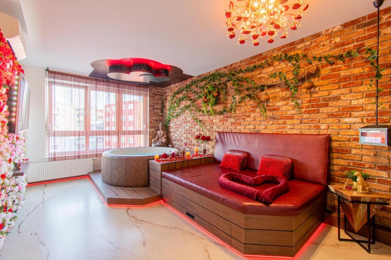 Jacuzzi - Love - Bdsm - Extra Luxury - Ev Chargger - Valentine'S Day - Red Room - Flexible Selfcheckins 28 Zagreb Exterior photo